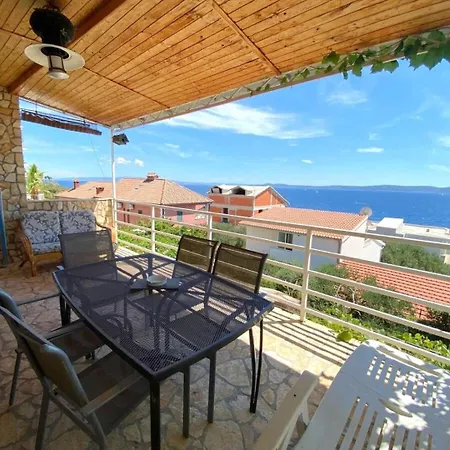 Apartment Jakov