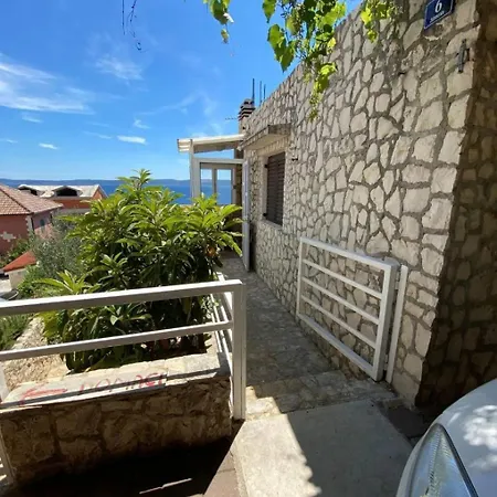 Jakov Apartment *